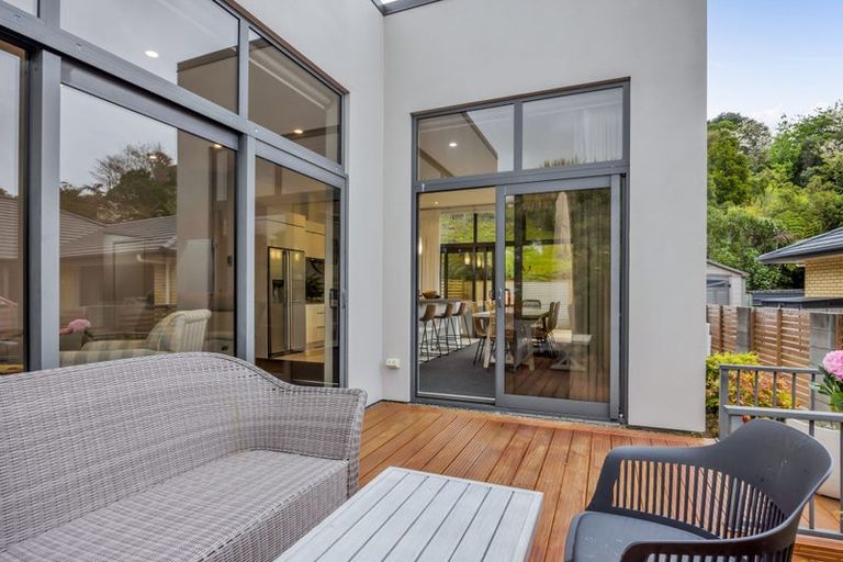 Photo of property in 91a Karina Road, Merrilands, New Plymouth, 4312