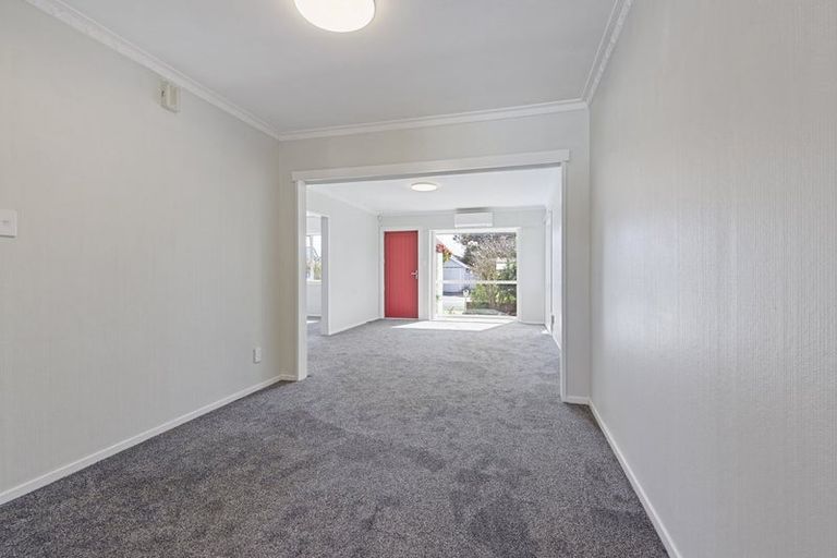 Photo of property in 40 Mays Road, St Albans, Christchurch, 8052