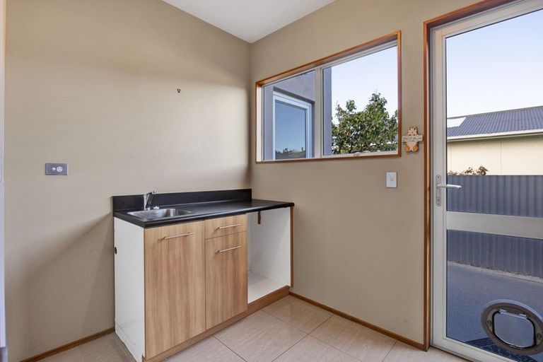 Photo of property in 19 Mccarthy Street, Hawera, 4610