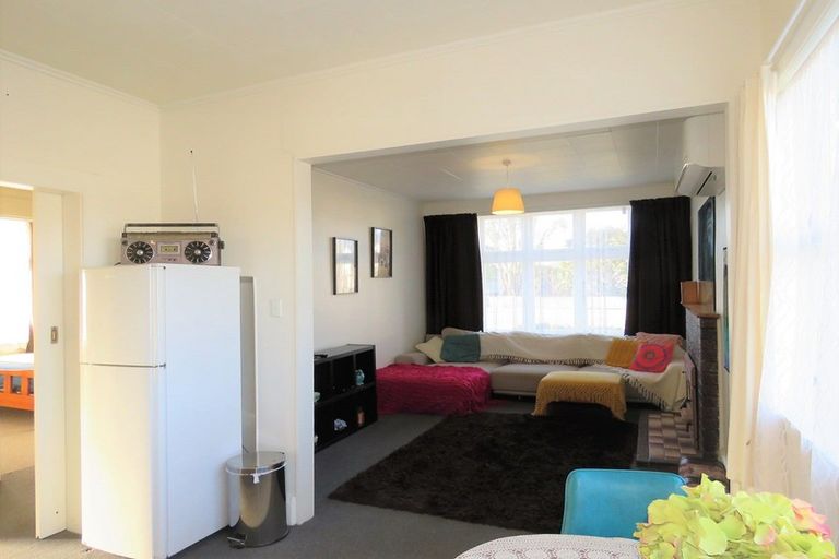 Photo of property in 44 Peel Street, Westport, 7825