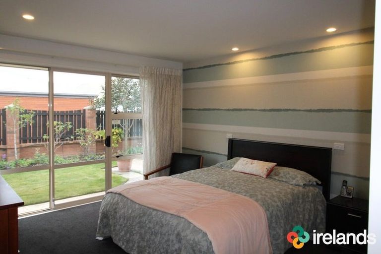 Photo of property in 9 Herbs Place, Cashmere, Christchurch, 8022
