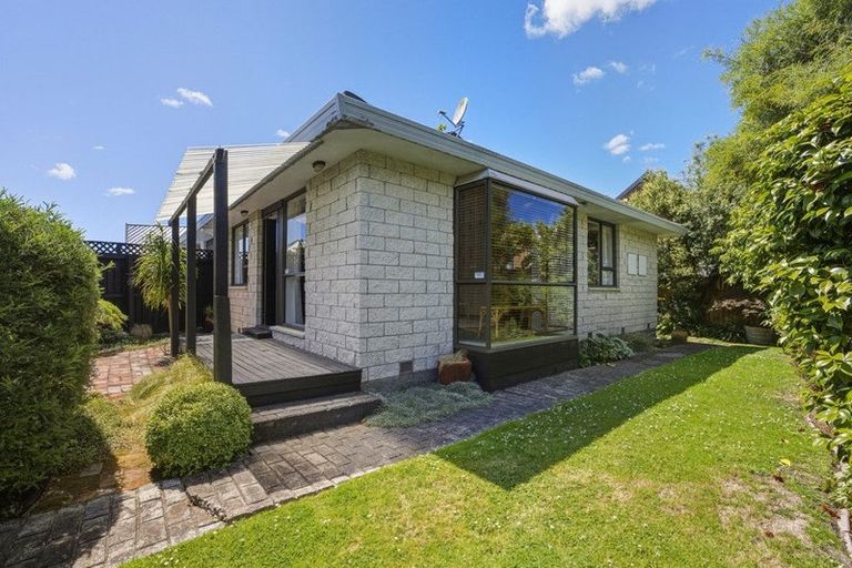 Photo of property in 1/60a Somme Street, St Albans, Christchurch, 8014