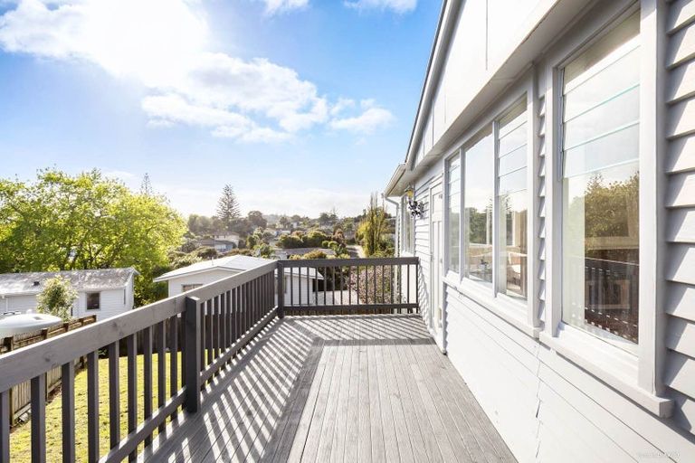Photo of property in 49g Lancaster Road, Beach Haven, Auckland, 0626