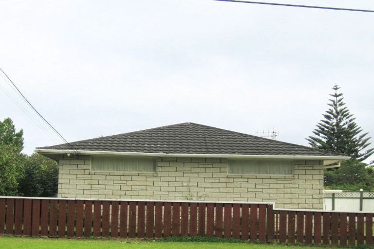 Photo of property in 2/70 Seaview Road, Paraparaumu Beach, Paraparaumu, 5032