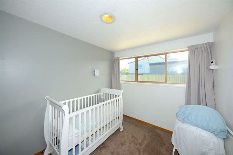 Photo of property in 28 Keldon Avenue, Rangiora, 7400