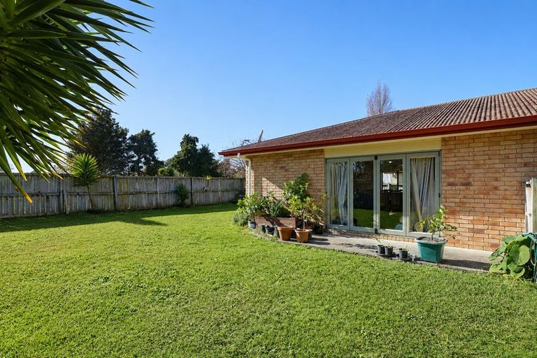 Photo of property in 6 Corsair Place, Melville, Hamilton, 3206