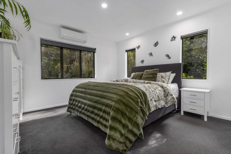 Photo of property in 11 Harry Shaw Way, Raumati South, Paraparaumu, 5032