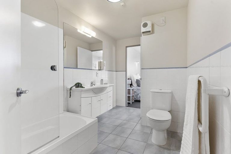 Photo of property in 104/36 Victoria Road, Mount Maunganui, 3116