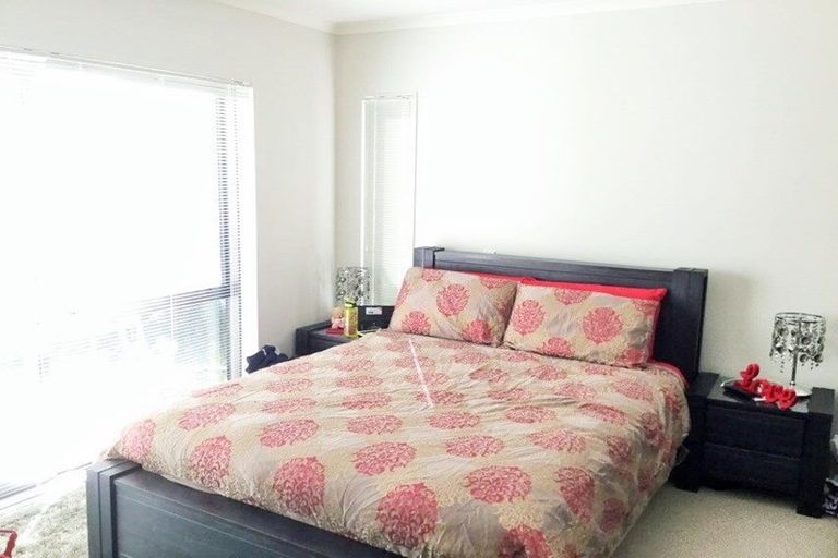 Photo of property in 69 Costa Viva Crescent, Karaka, Papakura, 2113