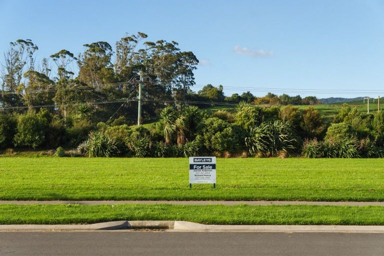 Photo of property in 25 Mangamoteo Street, Lytton West, 4071