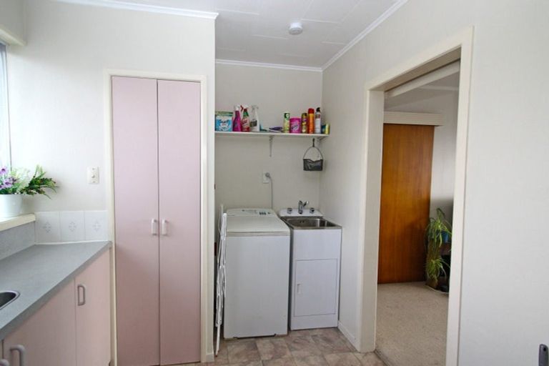 Photo of property in 1/239 Carrington Street, Vogeltown, New Plymouth, 4310