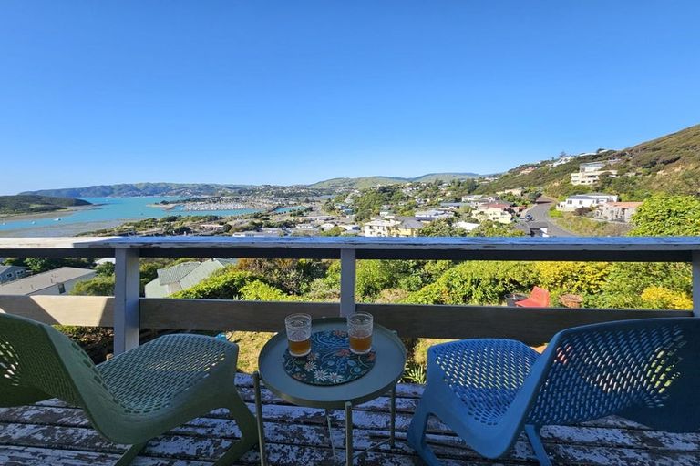 Photo of property in 33 Eskdale Road, Papakowhai, Porirua, 5024