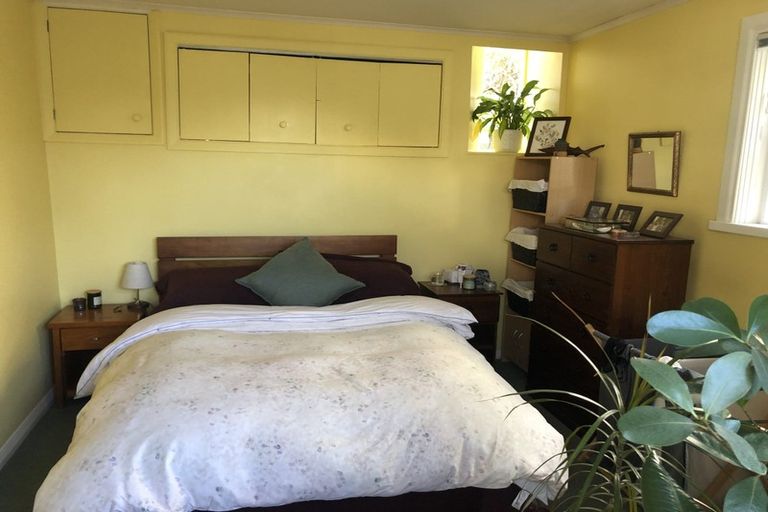 Photo of property in 44 Crawford Road, Kilbirnie, Wellington, 6022