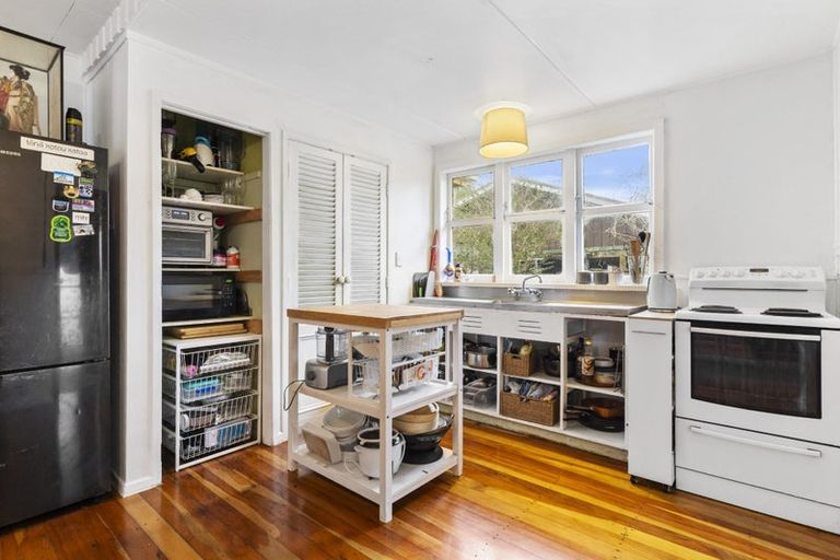 Photo of property in 1/15 Forest Hill Road, Henderson, Auckland, 0612