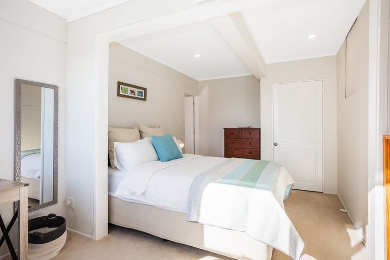 Photo of property in 50 Hicks Close, Whitby, Porirua, 5024