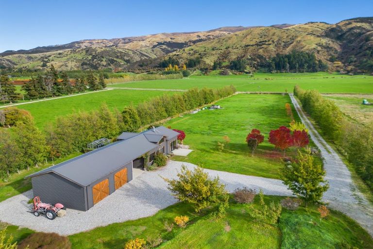 Photo of property in 66 Gladsmuir Road, Queensberry, Cromwell, 9383