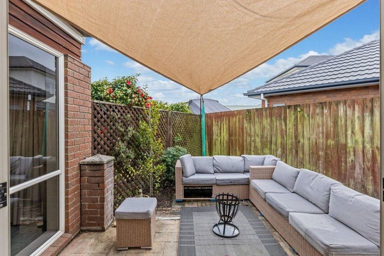 Photo of property in 11 Jadewynn Place, Halswell, Christchurch, 8025