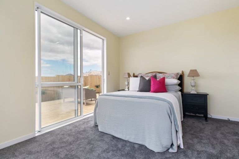 Photo of property in 40 Kokowai Parade, Hobsonville, Auckland, 0616