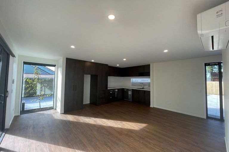 Photo of property in 8b/1 Huia Street, Riccarton, Christchurch, 8041