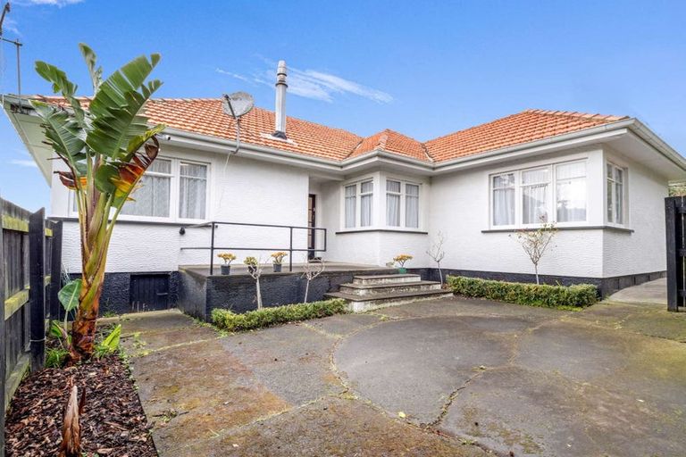Photo of property in 5 Durie Street, Durie Hill, Whanganui, 4500
