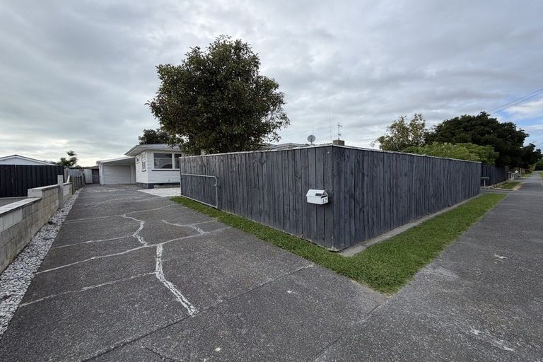 Photo of property in 42 Oldham Avenue, Onekawa, Napier, 4110