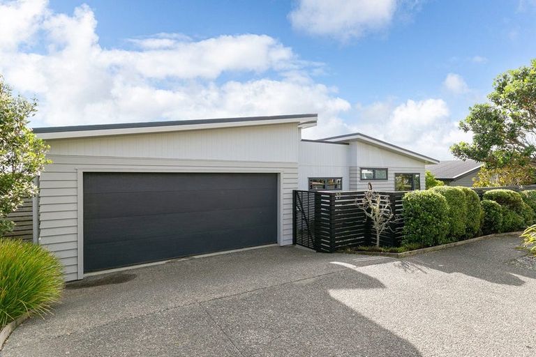 Photo of property in 29 Lacebark Lane, Woodridge, Wellington, 6037