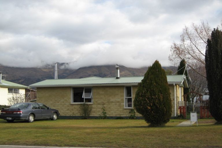 Photo of property in 25 Rata Street, Wanaka, 9305