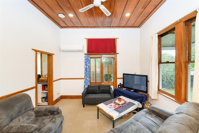 Photo of property in 78 Pukepapa Road, Marton, 4710