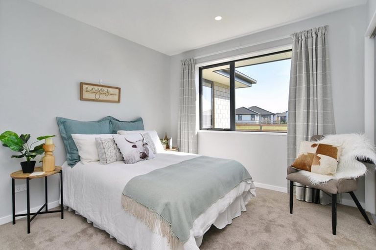 Photo of property in 1 Grimwood Street, Woodend, 7610