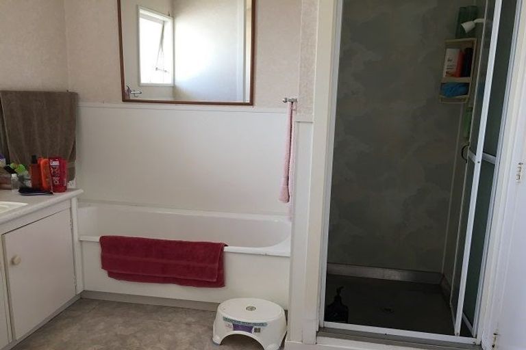 Photo of property in 16 De Vere Crescent, Chartwell, Hamilton, 3210