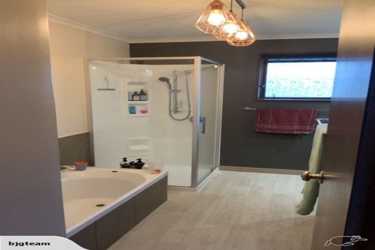 Photo of property in 6 Hetley Crescent, Taradale, Napier, 4112