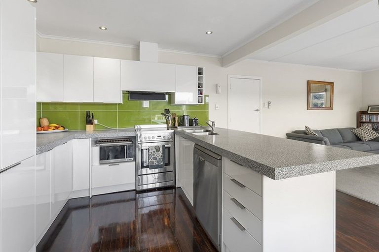 Photo of property in 142 Cecil Road, Wadestown, Wellington, 6012