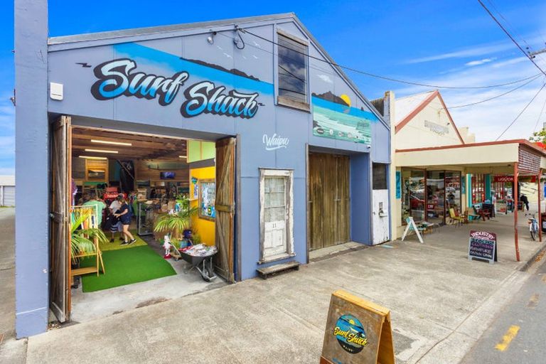 Photo of property in 38 Ferry Road, Waipu, 0510
