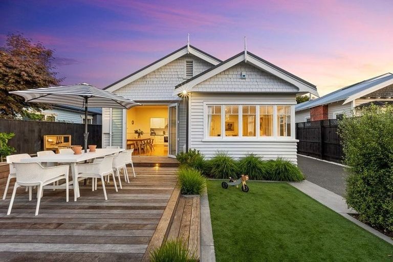 Photo of property in 44 Perry Street, Papanui, Christchurch, 8053