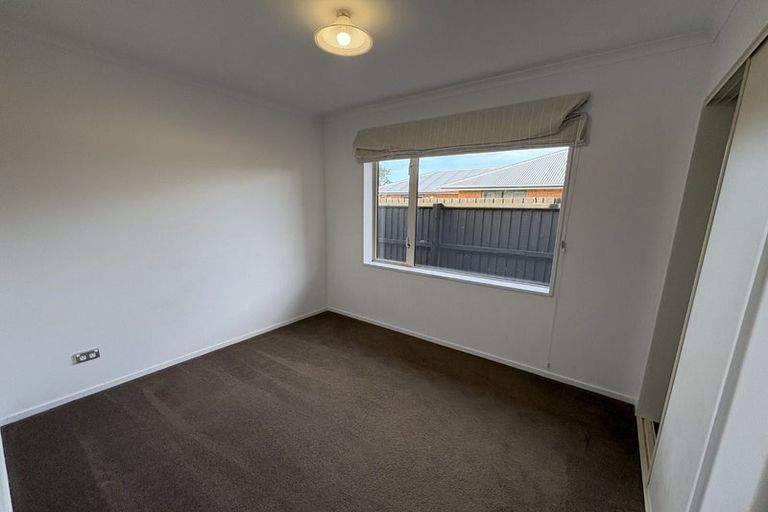 Photo of property in 16 Pollock Place, Rolleston, 7614