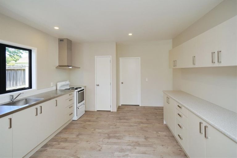 Photo of property in 141 Peverel Street, Riccarton, Christchurch, 8041