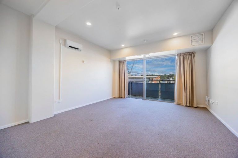 Photo of property in Albany Central, 36a/210 Dairy Flat Highway, Albany, Auckland, 0632
