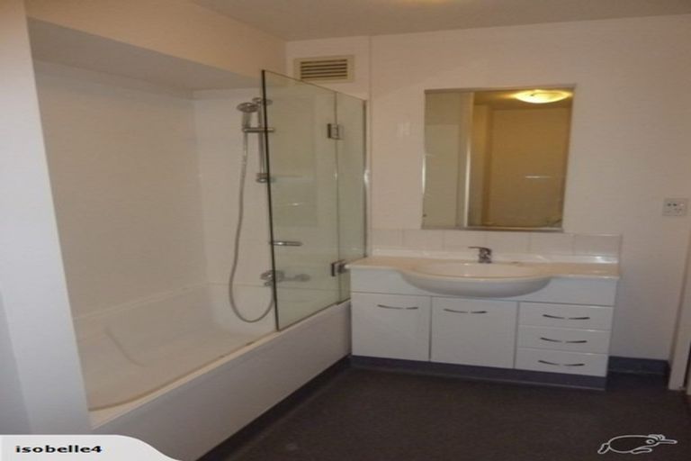Photo of property in Luxford Villas, 314/72u Herald Street, Berhampore, Wellington, 6023