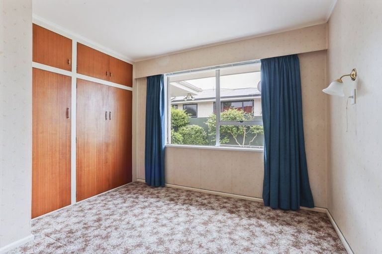Photo of property in 1/318 Main North Road, Redwood, Christchurch, 8051