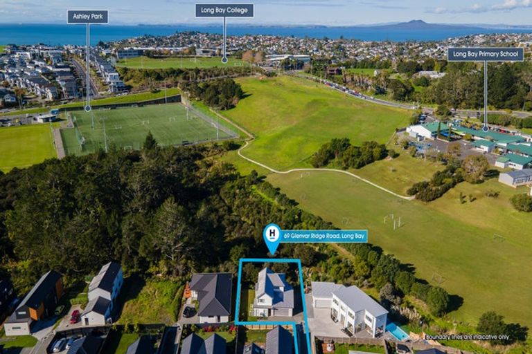 Photo of property in 69 Glenvar Ridge Road, Long Bay, Auckland, 0630