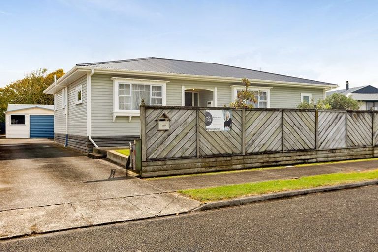 Photo of property in 29 Tawa Street, Hawera, 4610