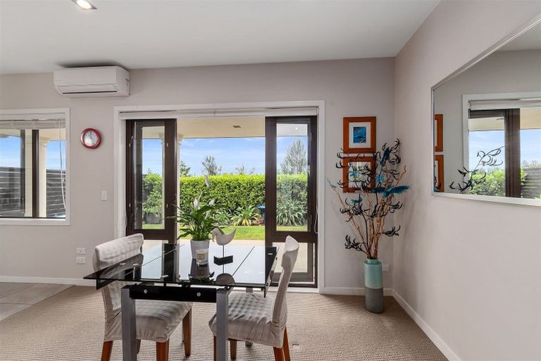Photo of property in 140 Gills Road, Albany Heights, Auckland, 0632
