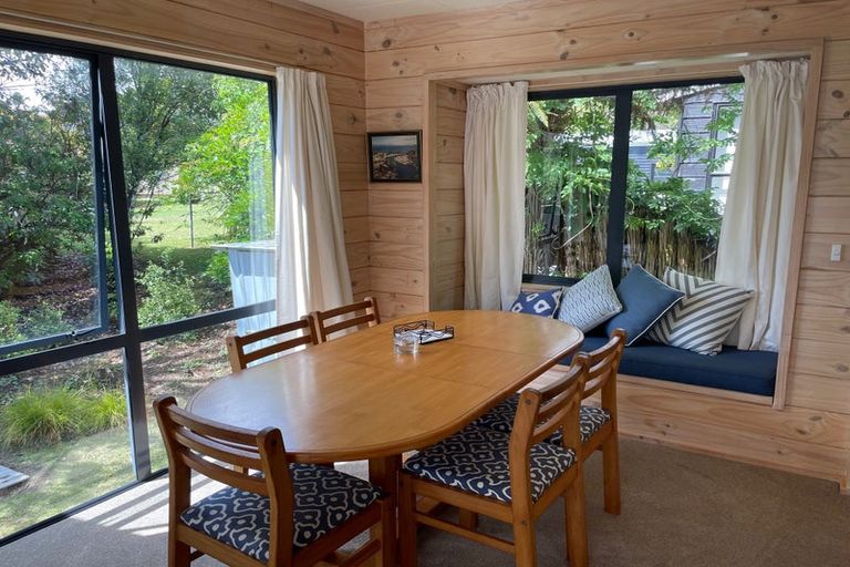 Photo of property in 58 Kinloch Road, Kinloch, Taupo, 3377