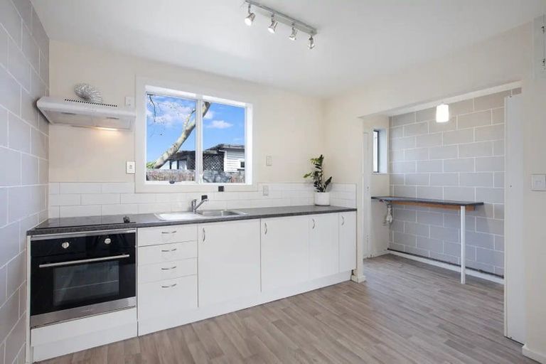 Photo of property in 4/183 Hastings Street East, Waltham, Christchurch, 8023