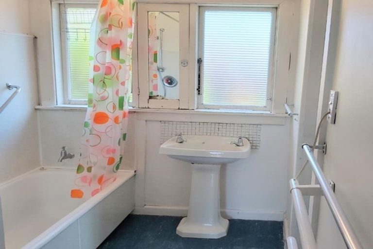 Photo of property in 19 Bampton Street, Burwood, Christchurch, 8061