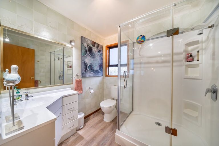 Photo of property in 108 Avro Road, Blue Mountains, Upper Hutt, 5371