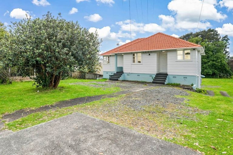 Photo of property in 37 Queen Mary Avenue, New Lynn, Auckland, 0600