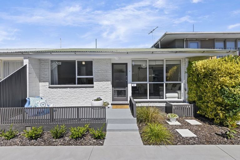 Photo of property in 2/32 Mona Vale Avenue, Riccarton, Christchurch, 8011