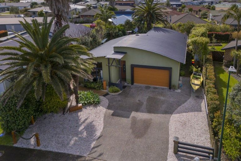 Photo of property in 8 Kudu Drive, Whitianga, 3510