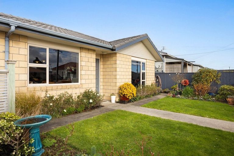 Photo of property in 46 Wilson Street, Hawera, 4610